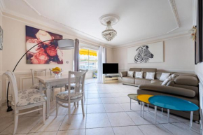 Bright apartment with Wifi at the Porte de Cannes